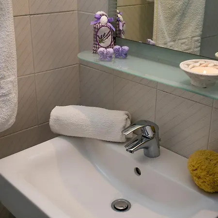 Aldebaran Potos