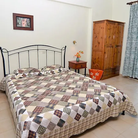 Aldebaran Pensión Potos